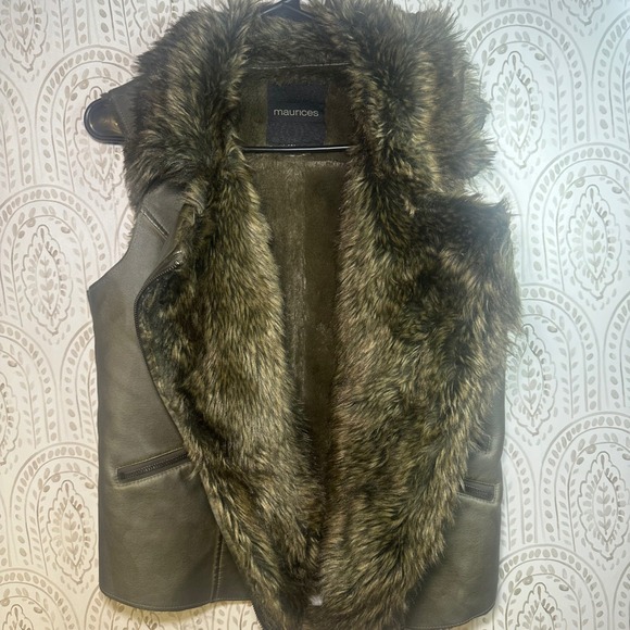 Maurices Womens Olive Faux Leather Fur Lined Moto Vest Size L - Picture 8 of 12